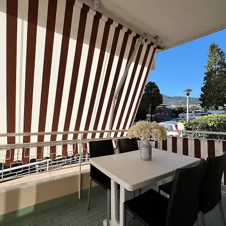 דירה Acadamis Ema's House - *