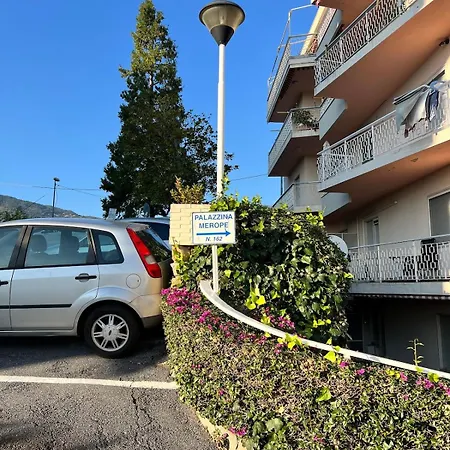 Acadamis Ema's House - סנרמו