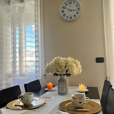 Acadamis Ema's House - דירה סנרמו