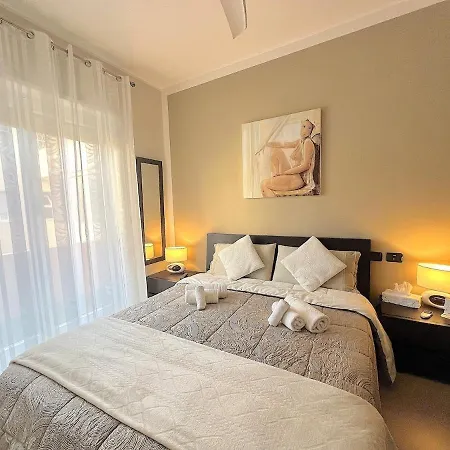 Acadamis Ema's House - * San Remo