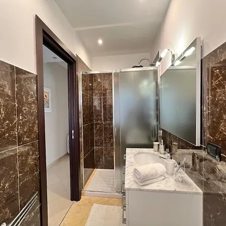 Apartamento Acadamis Ema's House - *